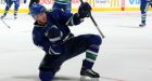 Canucks lock up Burrows ahead of deadline