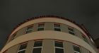 Hundreds of roosting ravens cause stir in Yellowknife's downtown